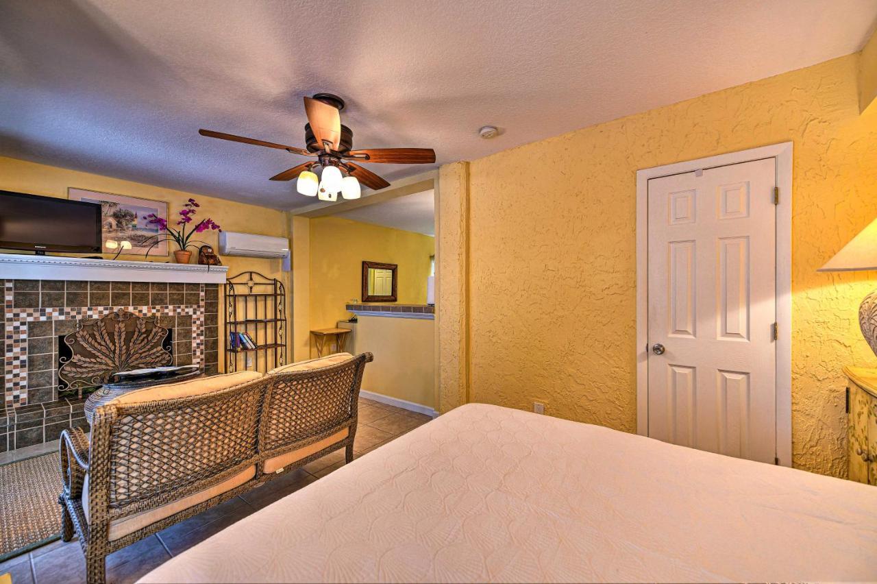 Lido Key Hideout With Patio And Yard And Walk To Beach! Sarasota Bagian luar foto