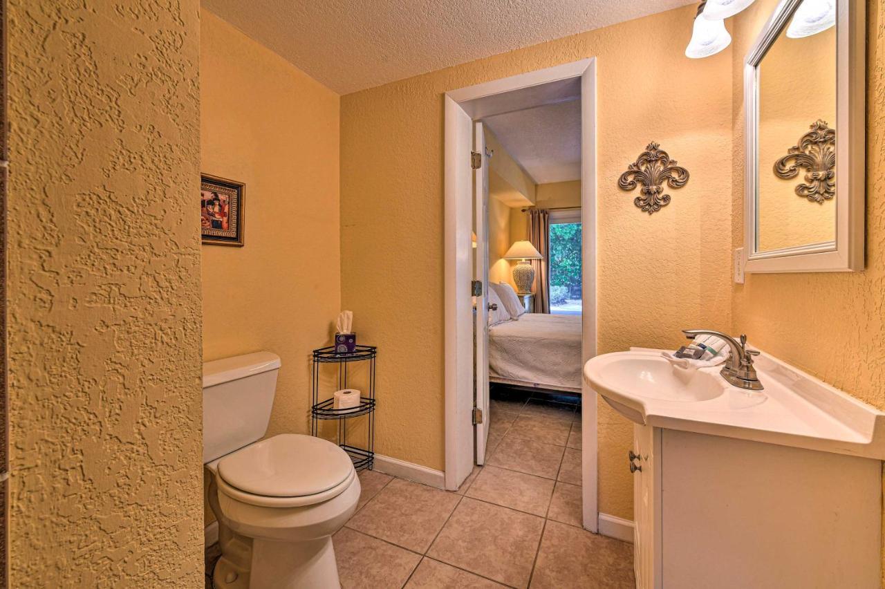 Lido Key Hideout With Patio And Yard And Walk To Beach! Sarasota Bagian luar foto